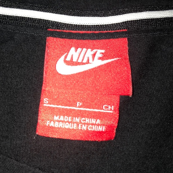 Women’s Nike Sleeveless Top - Picture 2 of 5